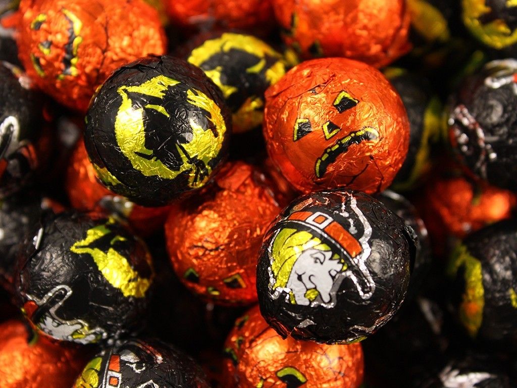 Buy Halloween Milk Chocolate Balls at the Best Prices Online Bulk